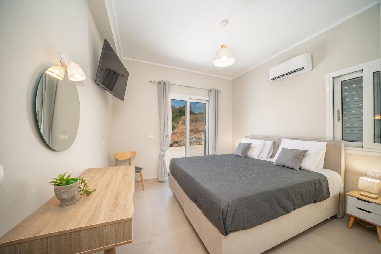 Maritina'S Apartments Amazing Sea View Agia Efimia Exteriör bild