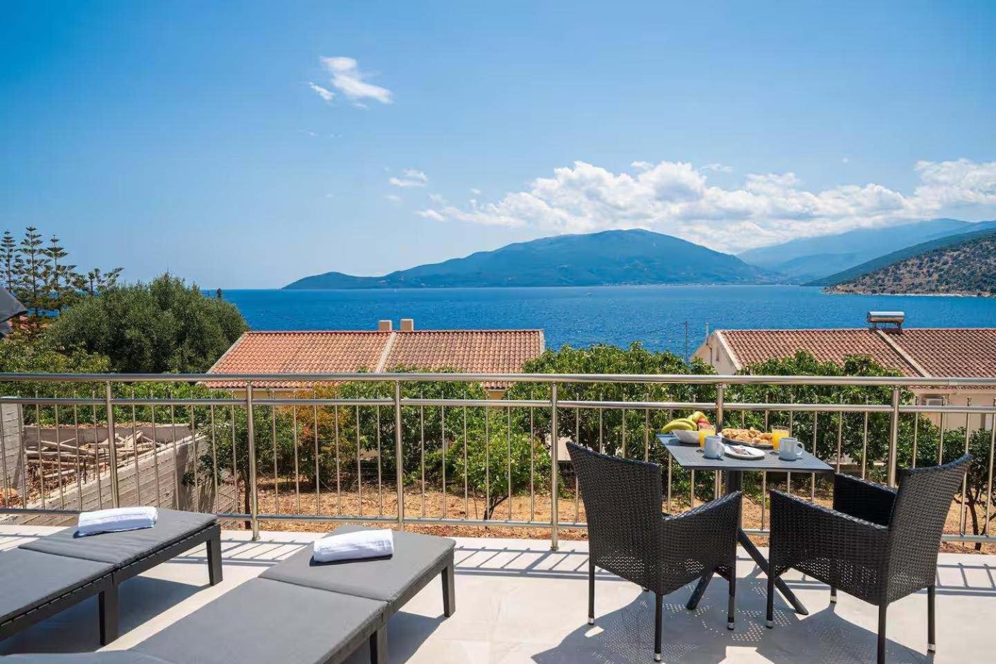 Maritina'S Apartments Amazing Sea View Agia Efimia Exteriör bild